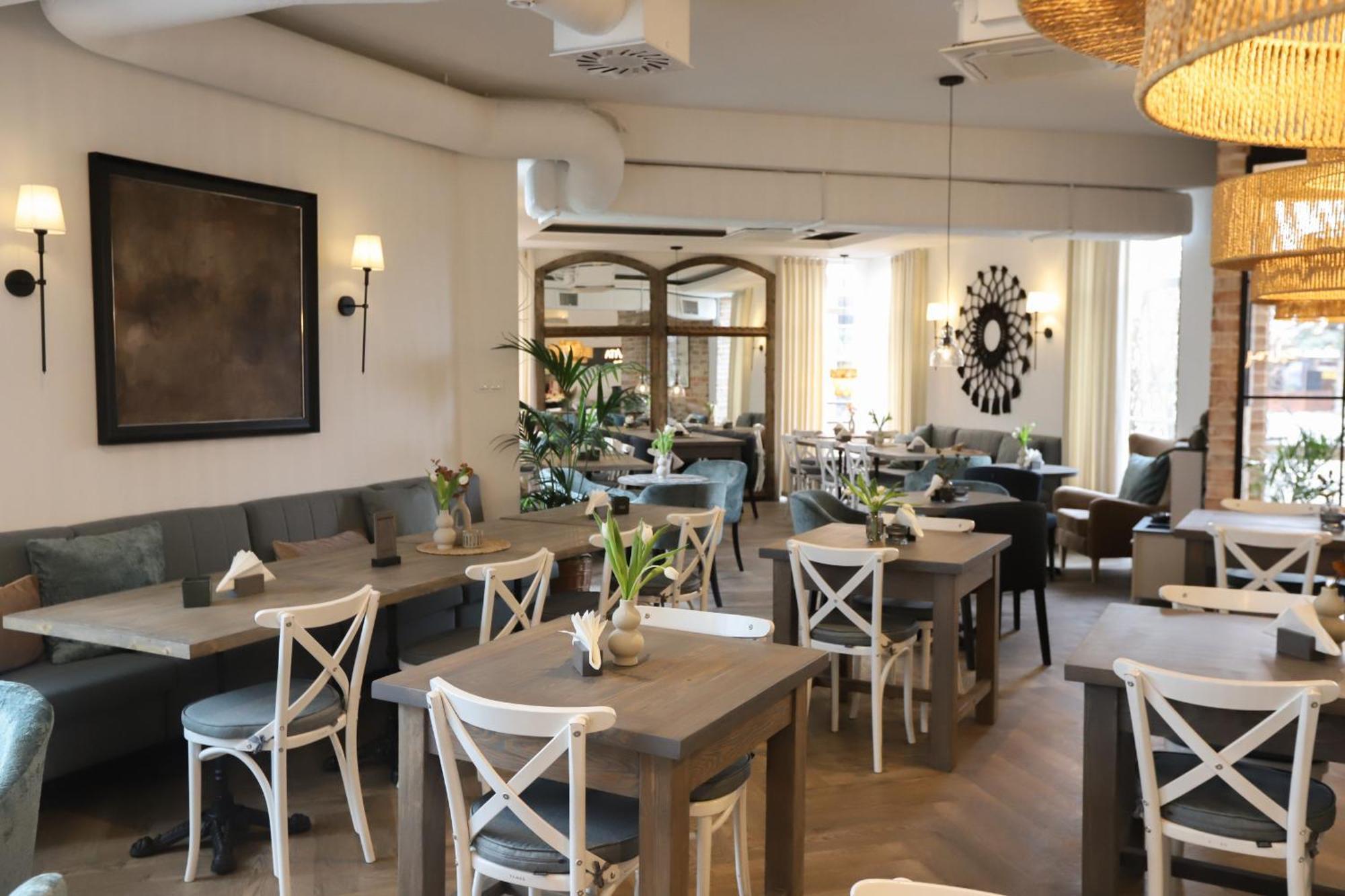 Arche Hotel Siedlce Esterno foto